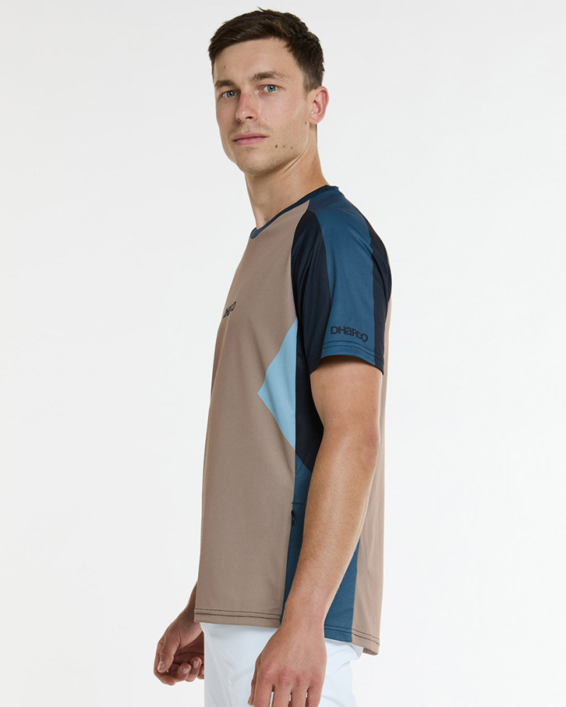 Dharco Mens Short Sleeve Jersey | Levi, M
