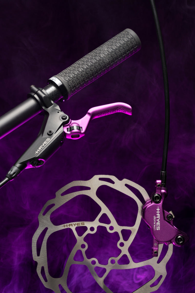 Hayes Dominion A4 Brake Kit, Regular Reach Lever (RRL), 180cm hose, Purple/Black