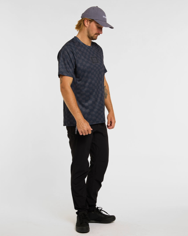 Dharco Mens Short Sleeve Jersey | Reality Check, M