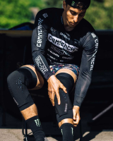 Dharco Gravity Knee Pad - M