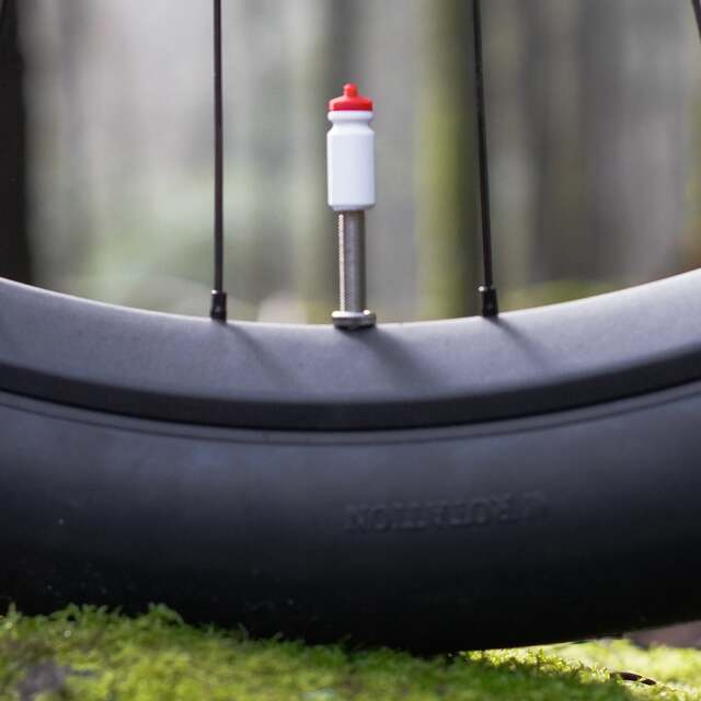 Capsterpiece Bidon Trinkflasche | Ventilkappe