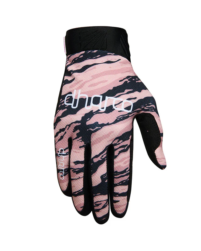 Dharco Womens Gravity Glove | Ambush, M