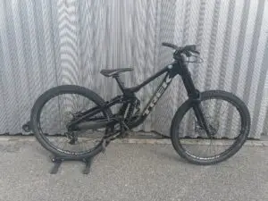 Trek Session 8 R1